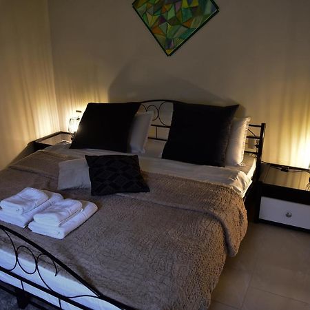 Flh - A&M Central Studio Apartment ซีบิว ภายนอก รูปภาพ